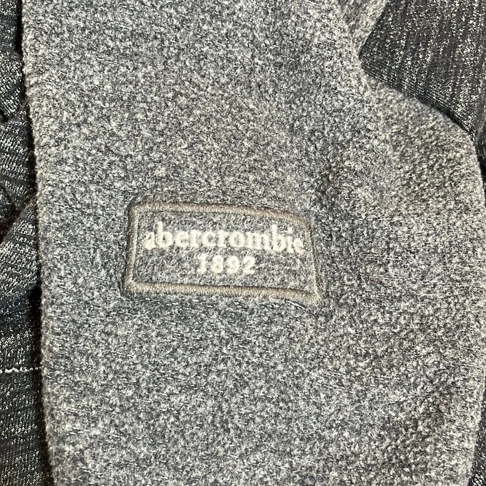 ABERCROMBIE Kids Blue Zipper Sweatshirt